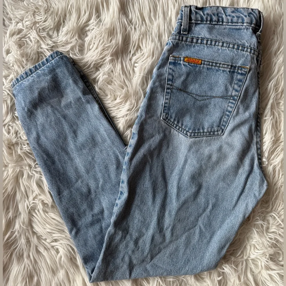 Vintage Jordache Light Wash Mom Five Pocket Classic Jeans - Picture 5 of 10